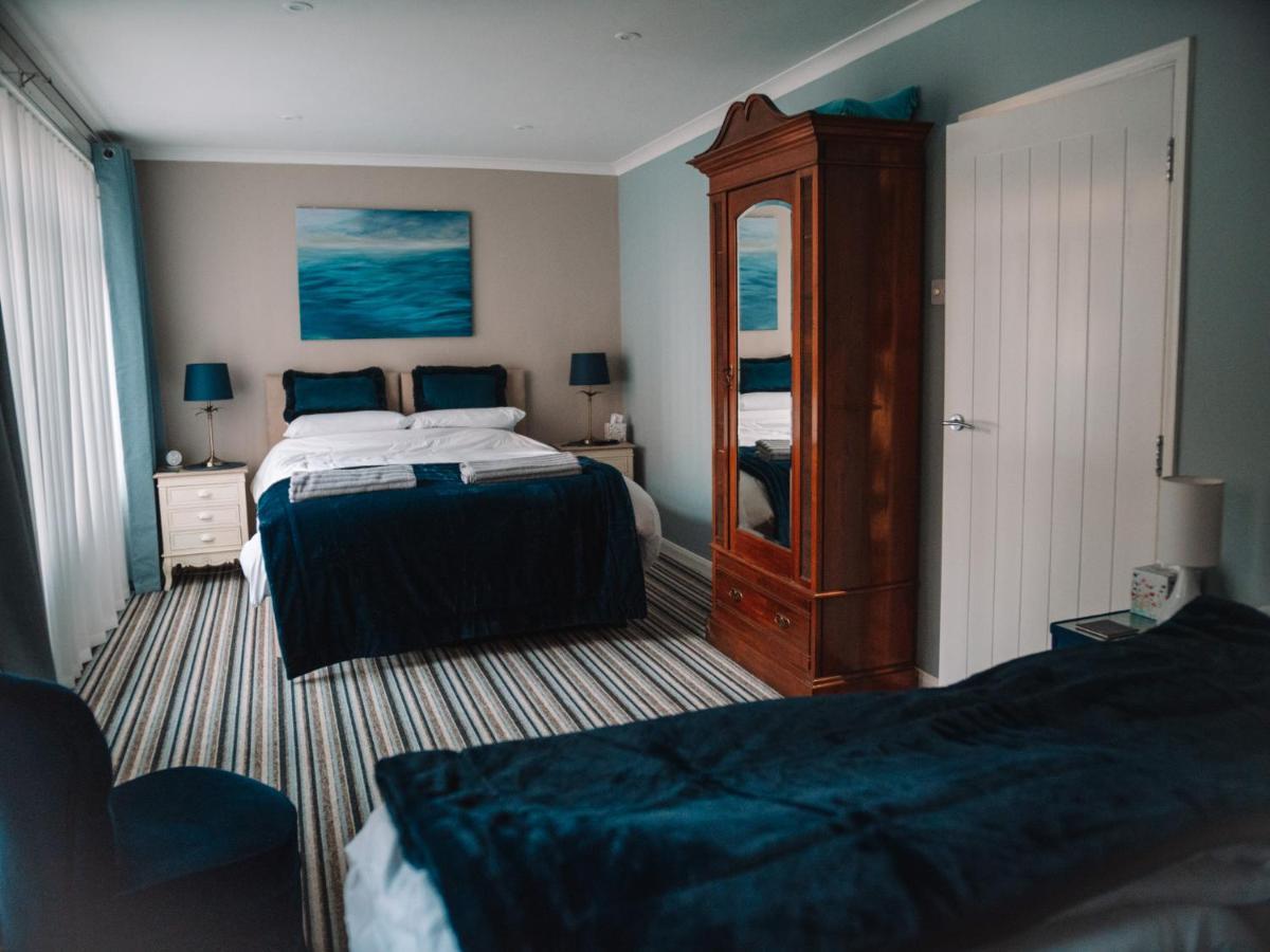 Seafarer'S View - 6 Bedroom Townhouse In Cowes, Parking & Seaviews. Cowes  Ngoại thất bức ảnh