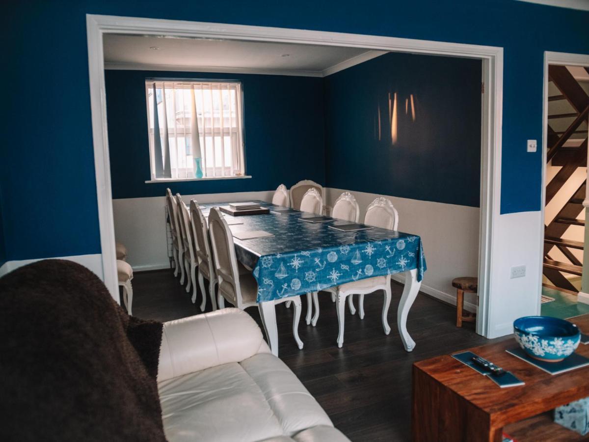 Seafarer'S View - 6 Bedroom Townhouse In Cowes, Parking & Seaviews. Cowes  Ngoại thất bức ảnh